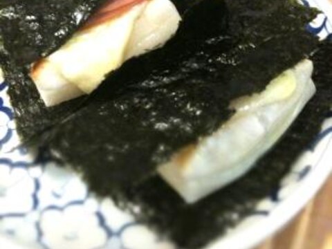 無水✩おやつに朝ごはんに✩チーズとハムの磯辺巻き